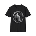 The bookworm's cabin - Typography T-Shirt