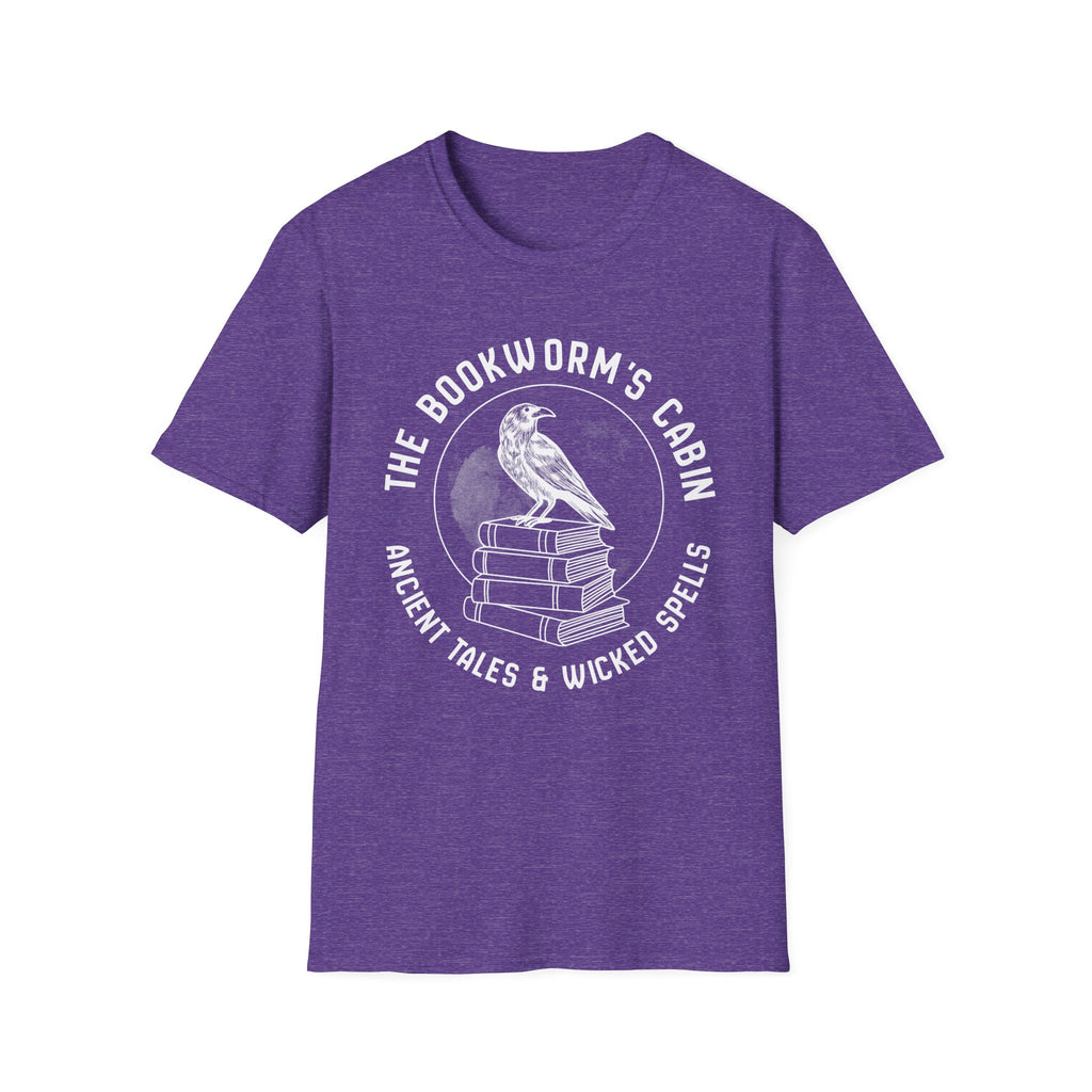 The bookworm's cabin - Typography T-Shirt