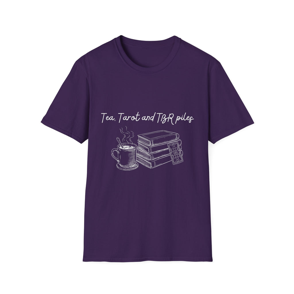 Tea, Tarot and TBR piles - T-Shirt