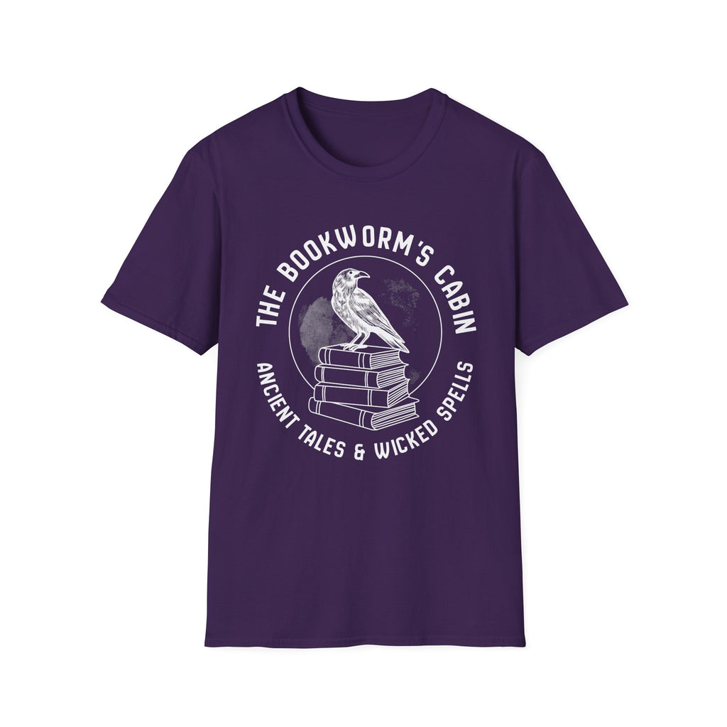 The bookworm's cabin - Typography T-Shirt
