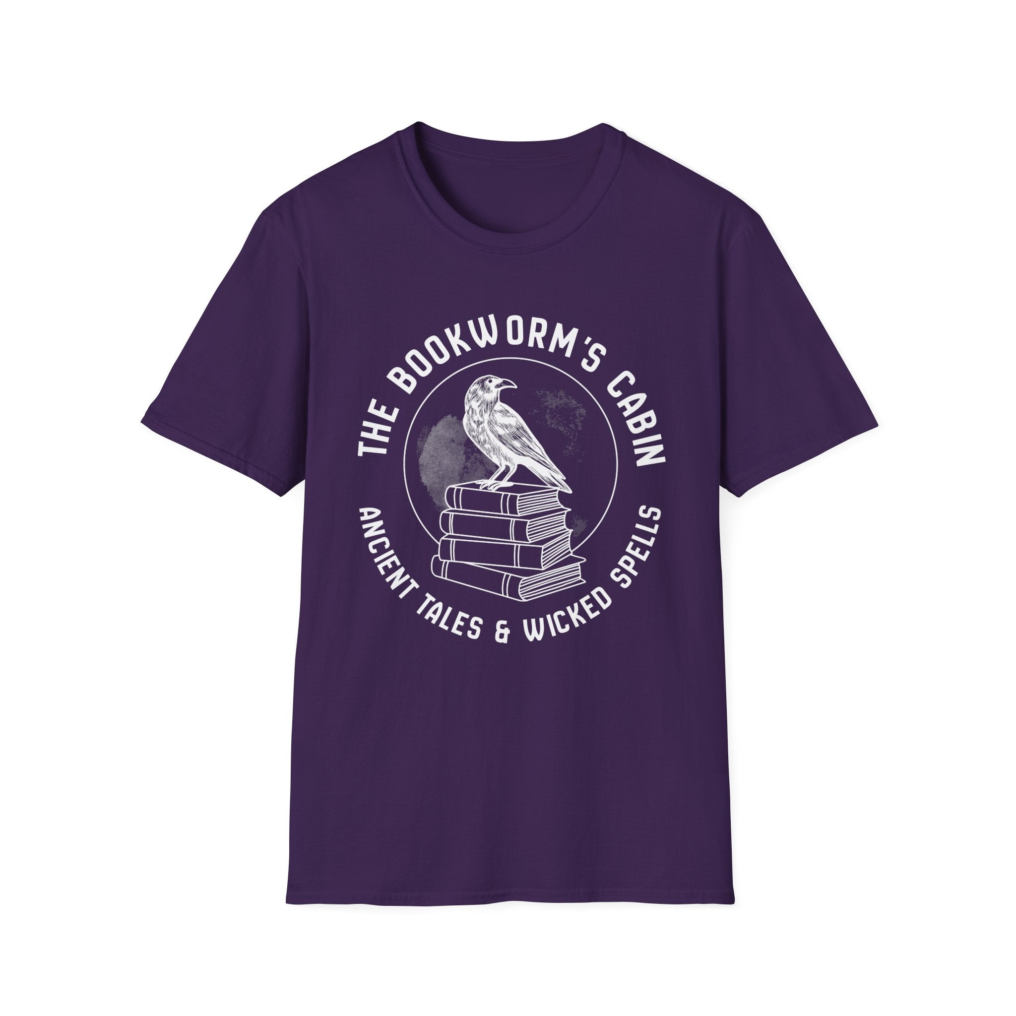 The bookworm's cabin - Typography T-Shirt