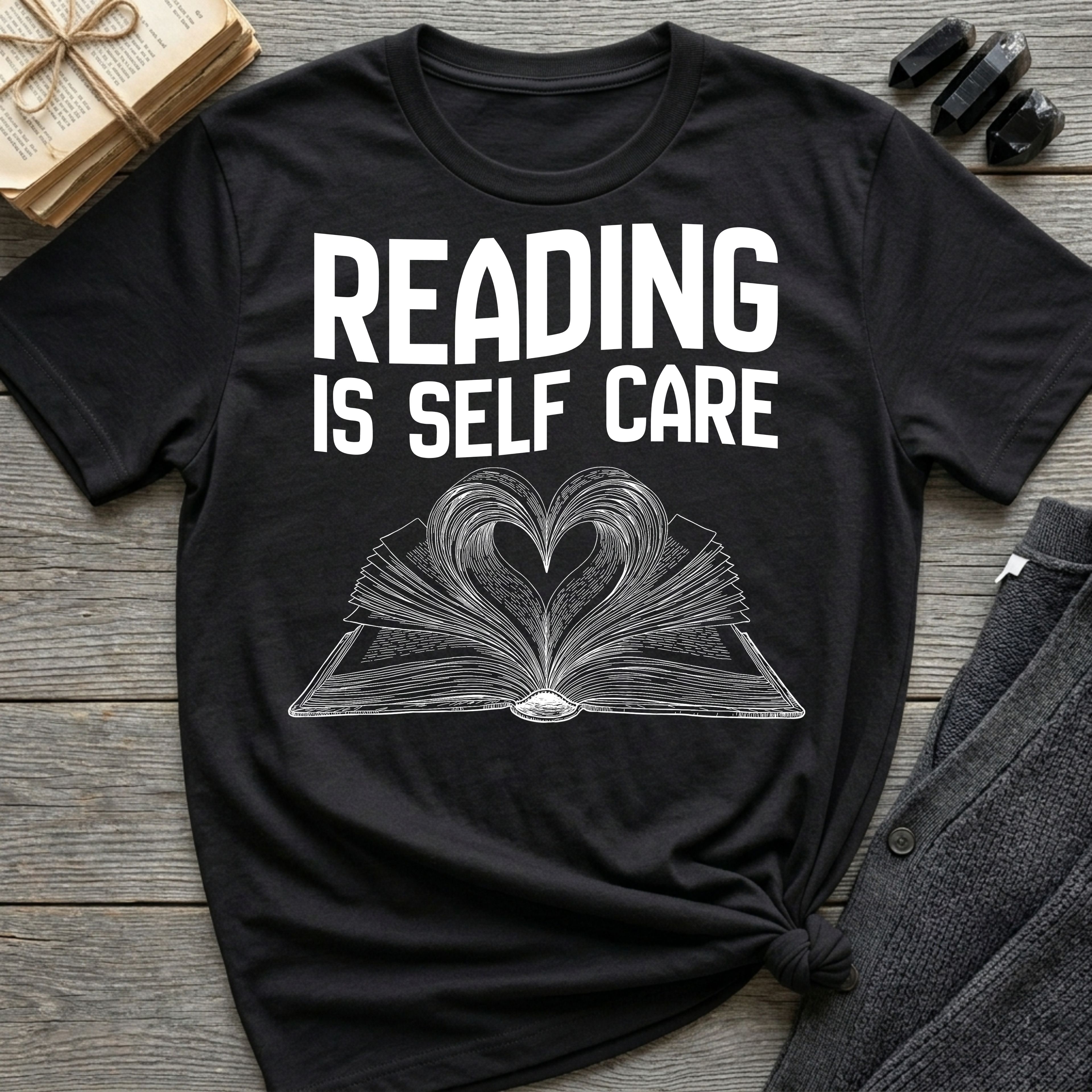 Reading is self care - Heart Book T-Shirt