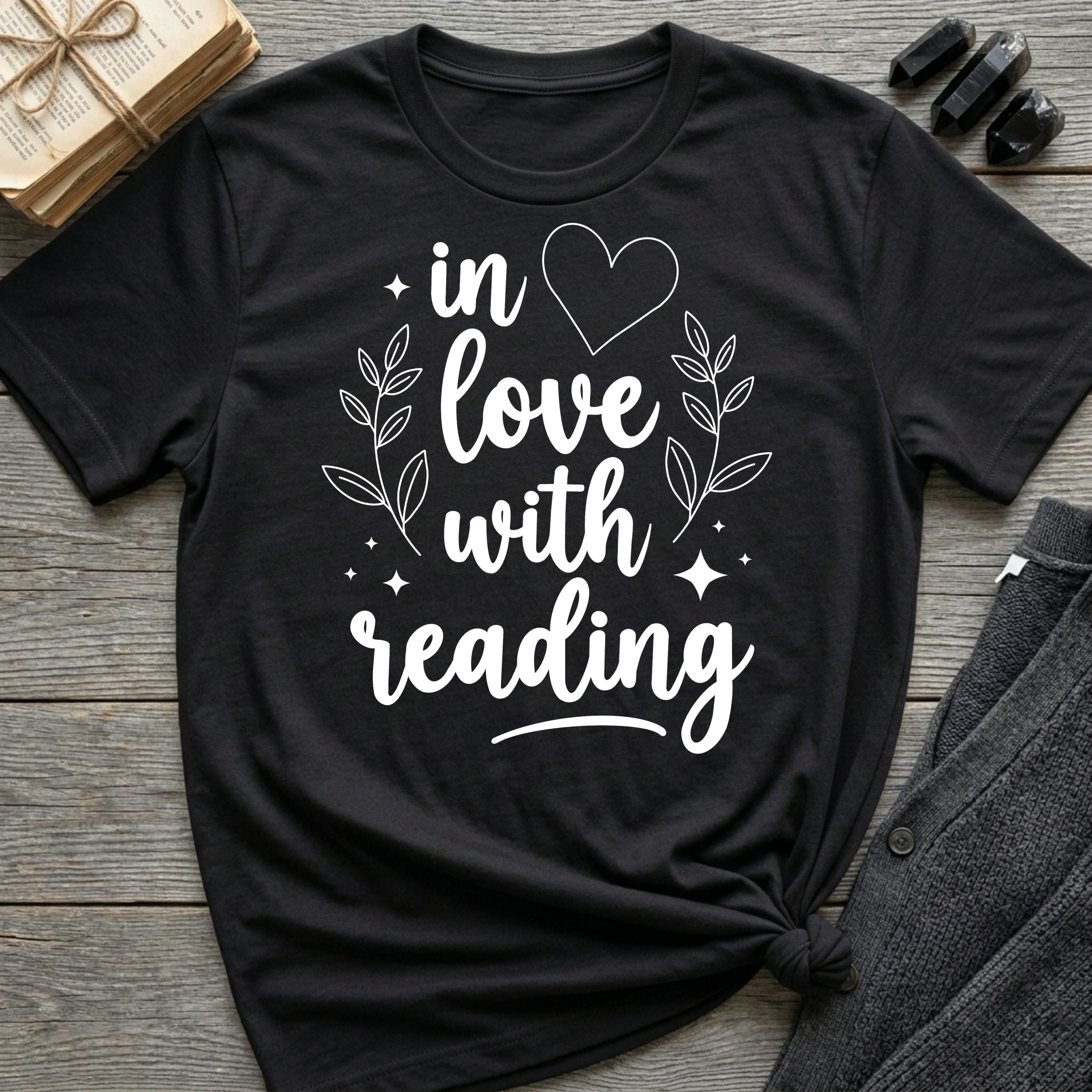 in love with reading - Typography T-Shirt
