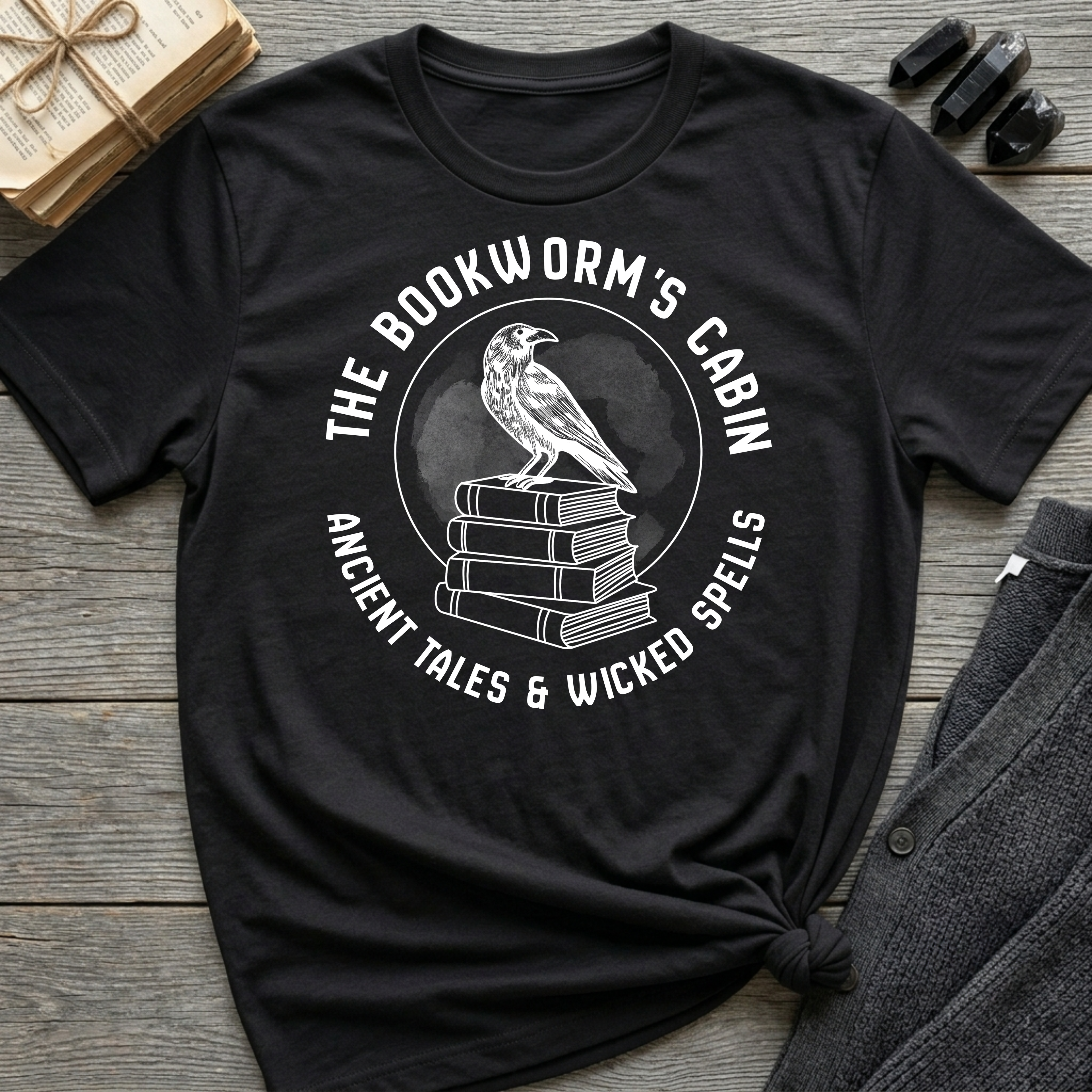 The bookworm's cabin - Typography T-Shirt