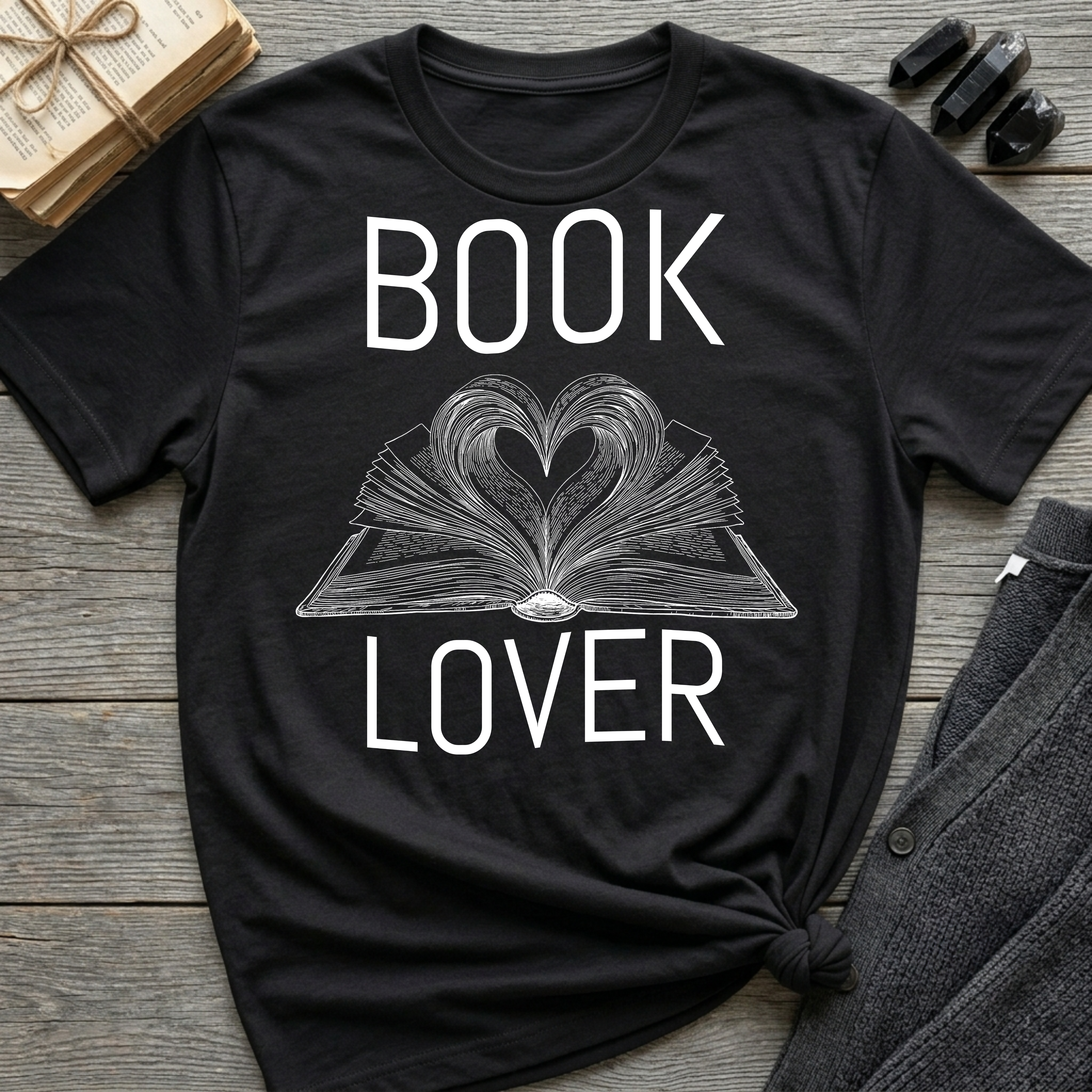 Book lover - Heart Book T-Shirt