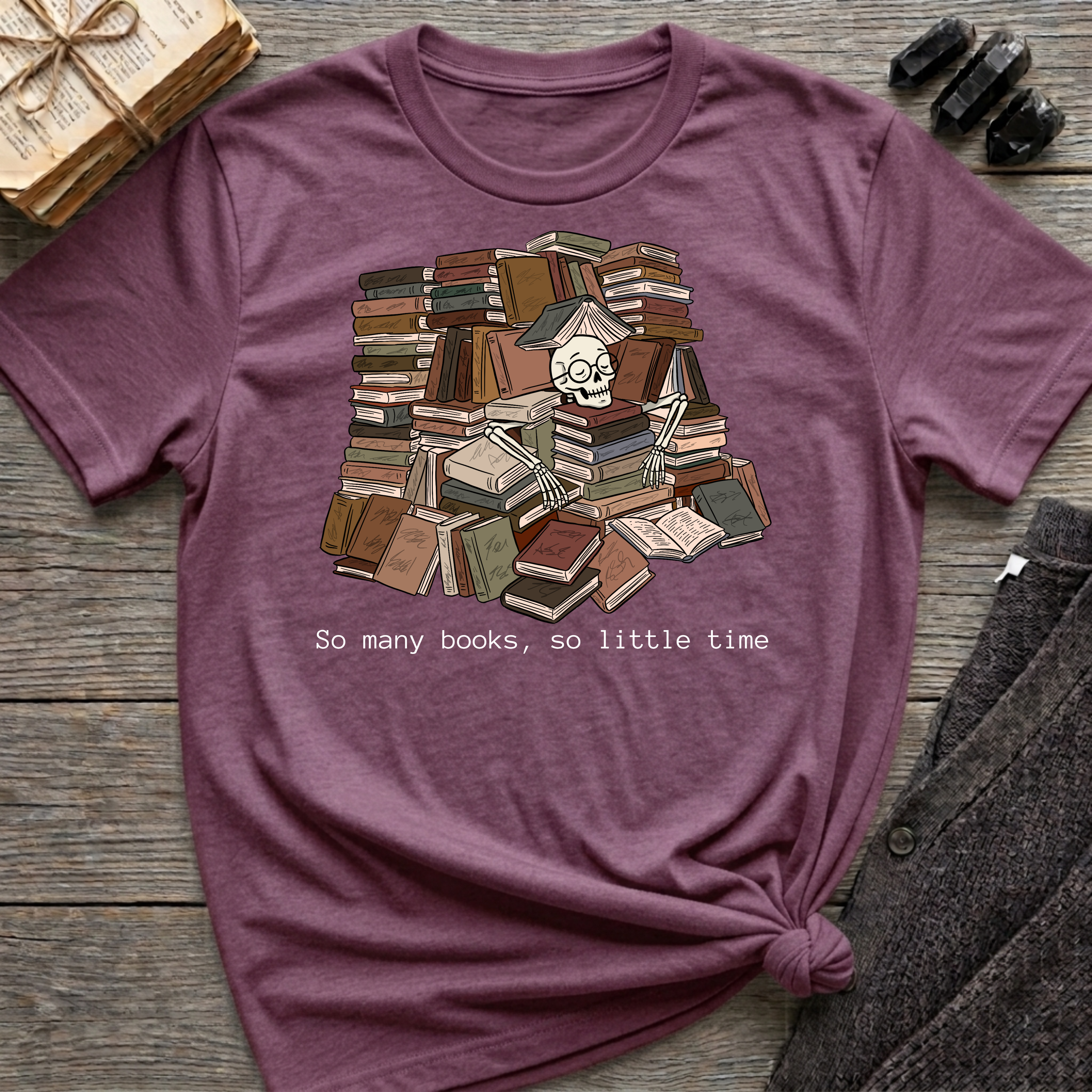 So many books - Book pile Graphic T-Shirt