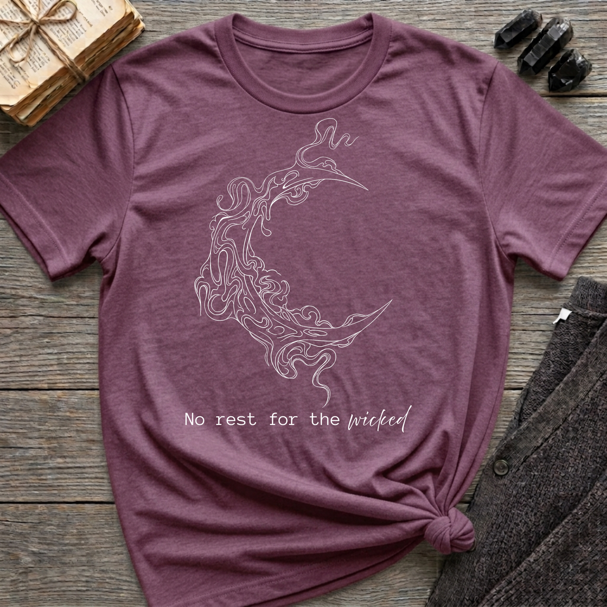 No rest for the wicked - Moon T-Shirt