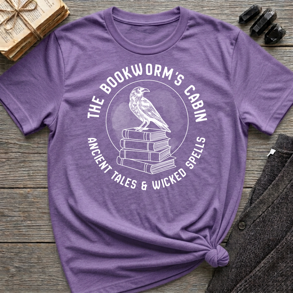 The bookworm's cabin - Typography T-Shirt