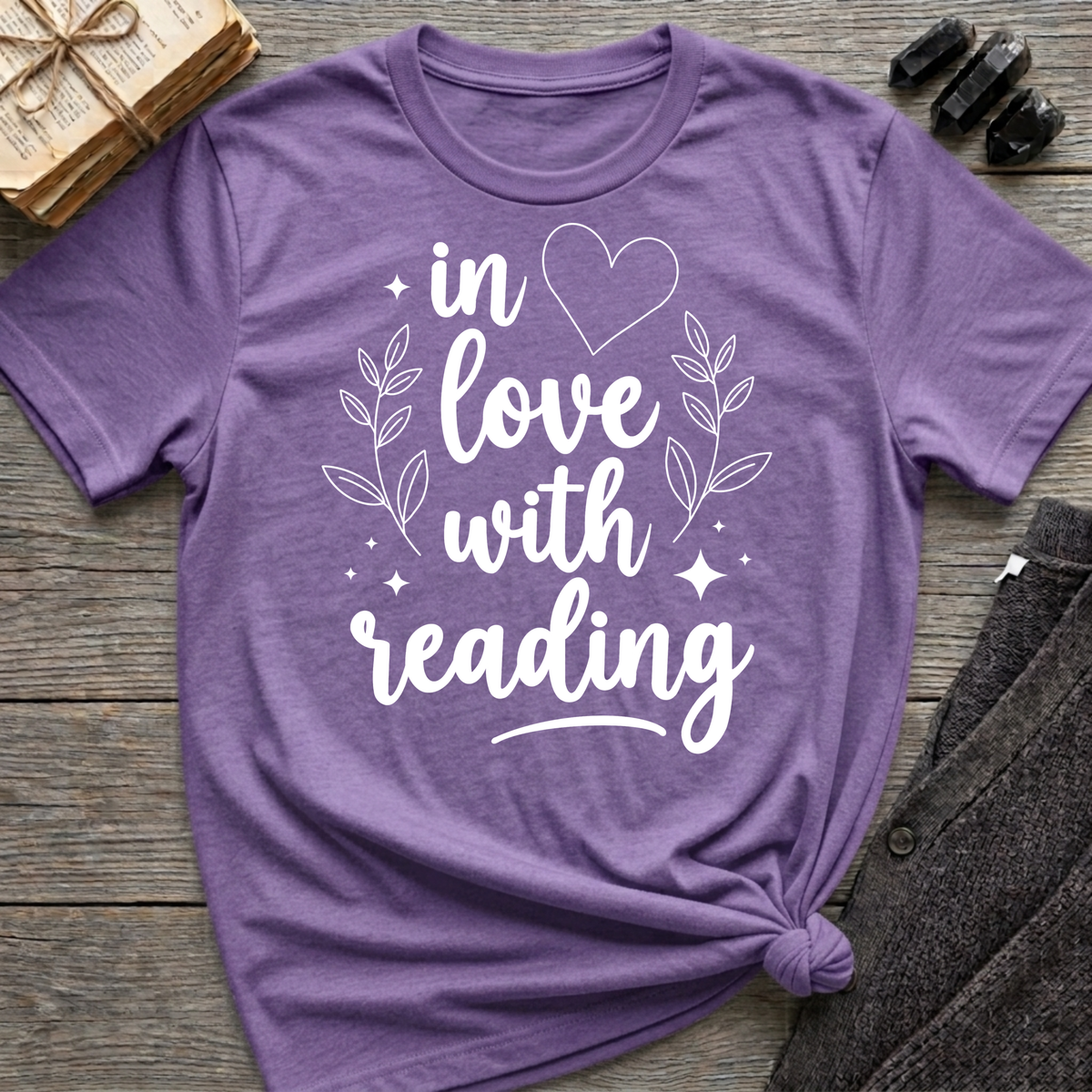 in love with reading - Typography T-Shirt