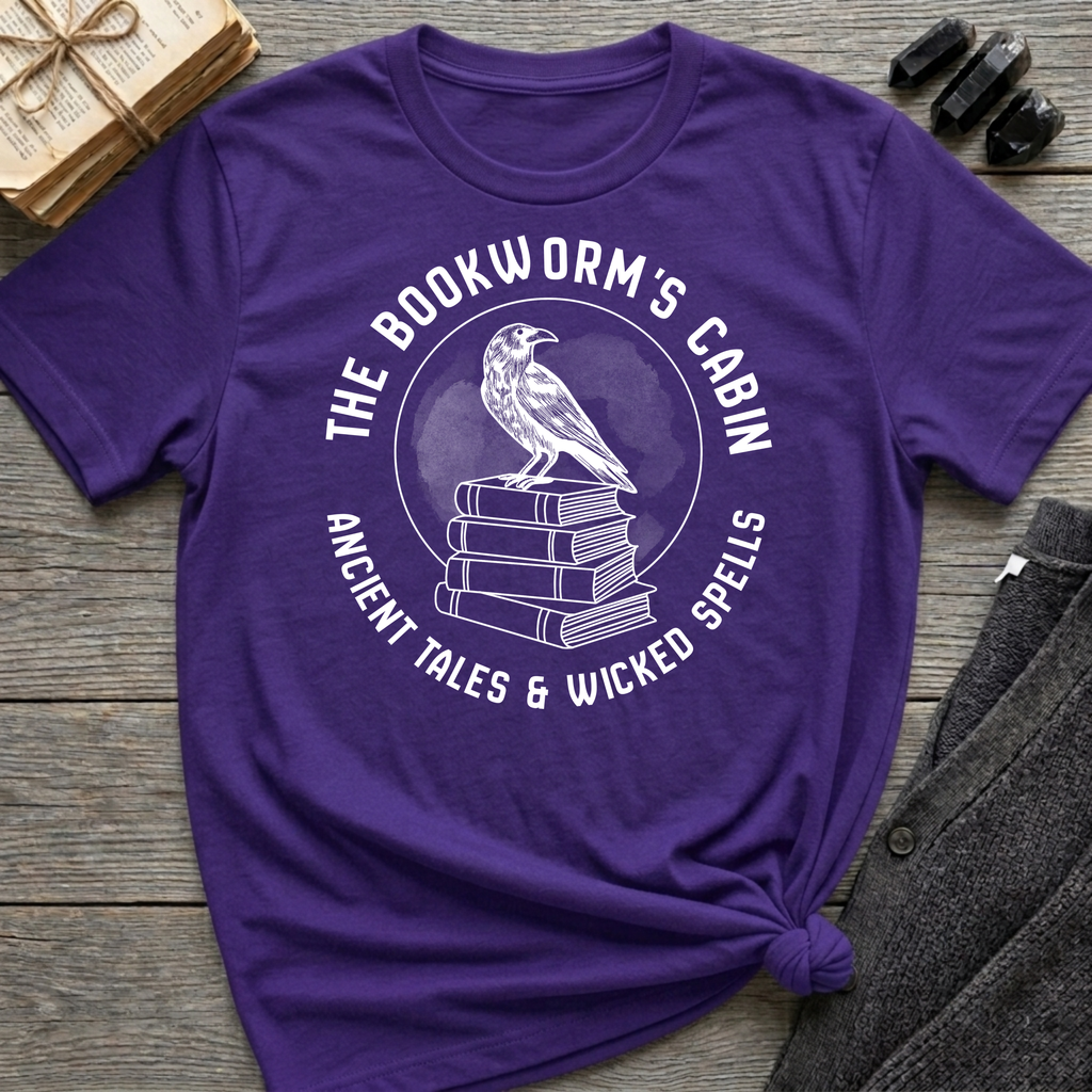 The bookworm's cabin - Typography T-Shirt