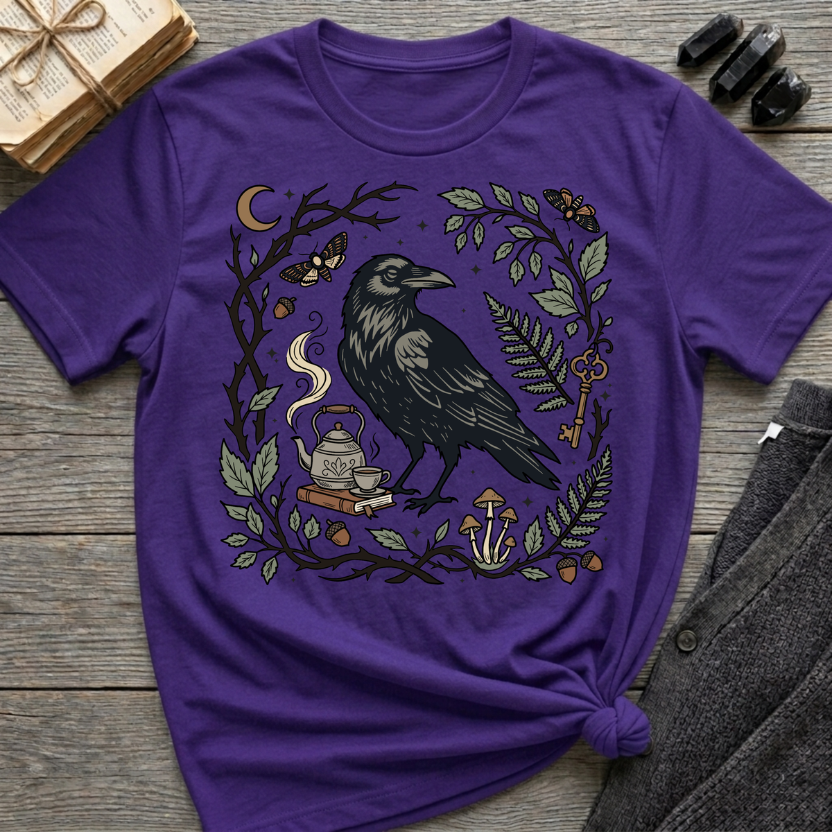 Raven, Tea & Nature - Graphic T-Shirt