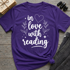 in love with reading - Typography T-Shirt