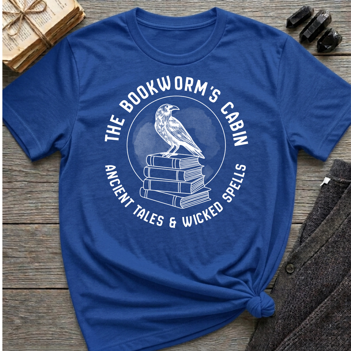 The bookworm's cabin - Typography T-Shirt