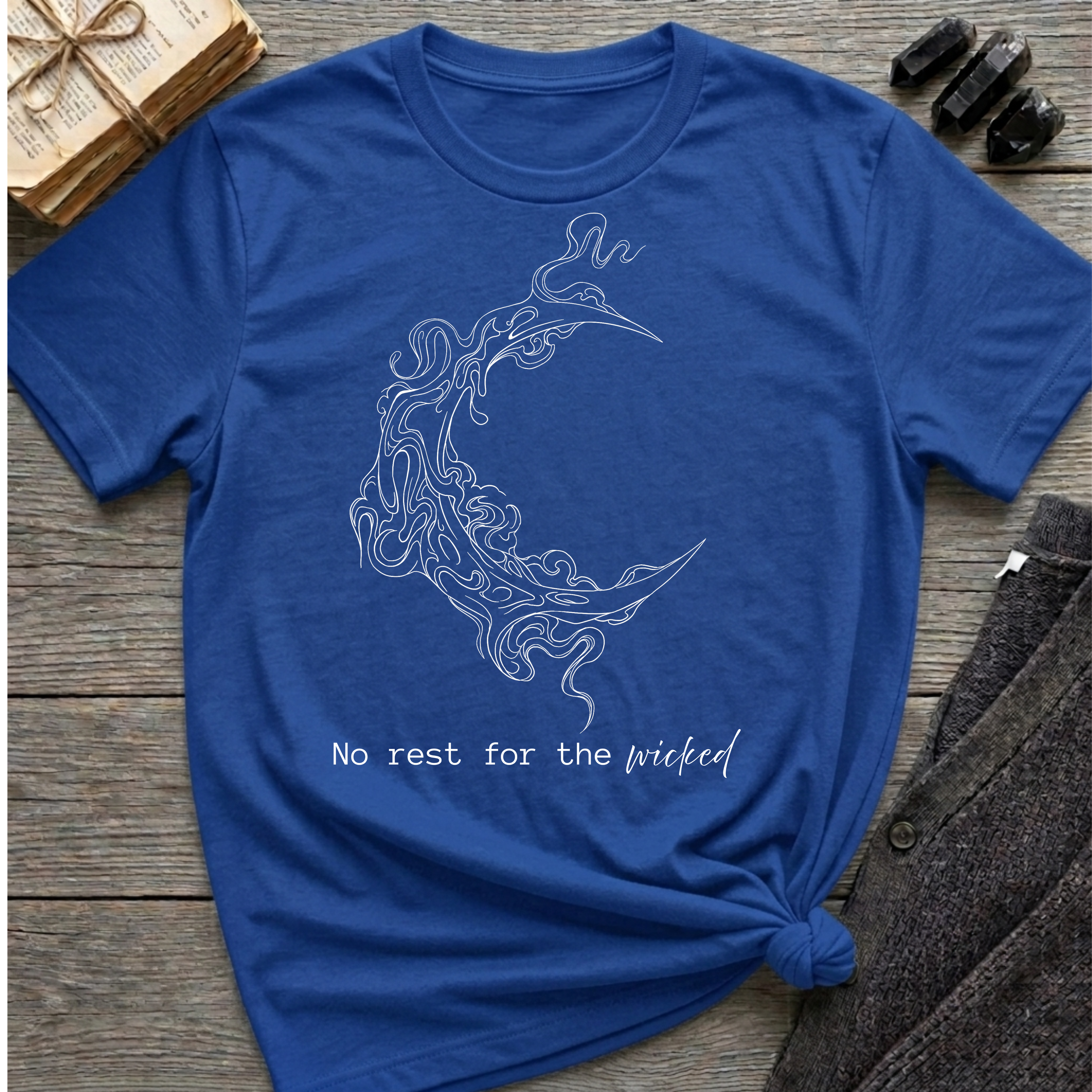 No rest for the wicked - Moon T-Shirt