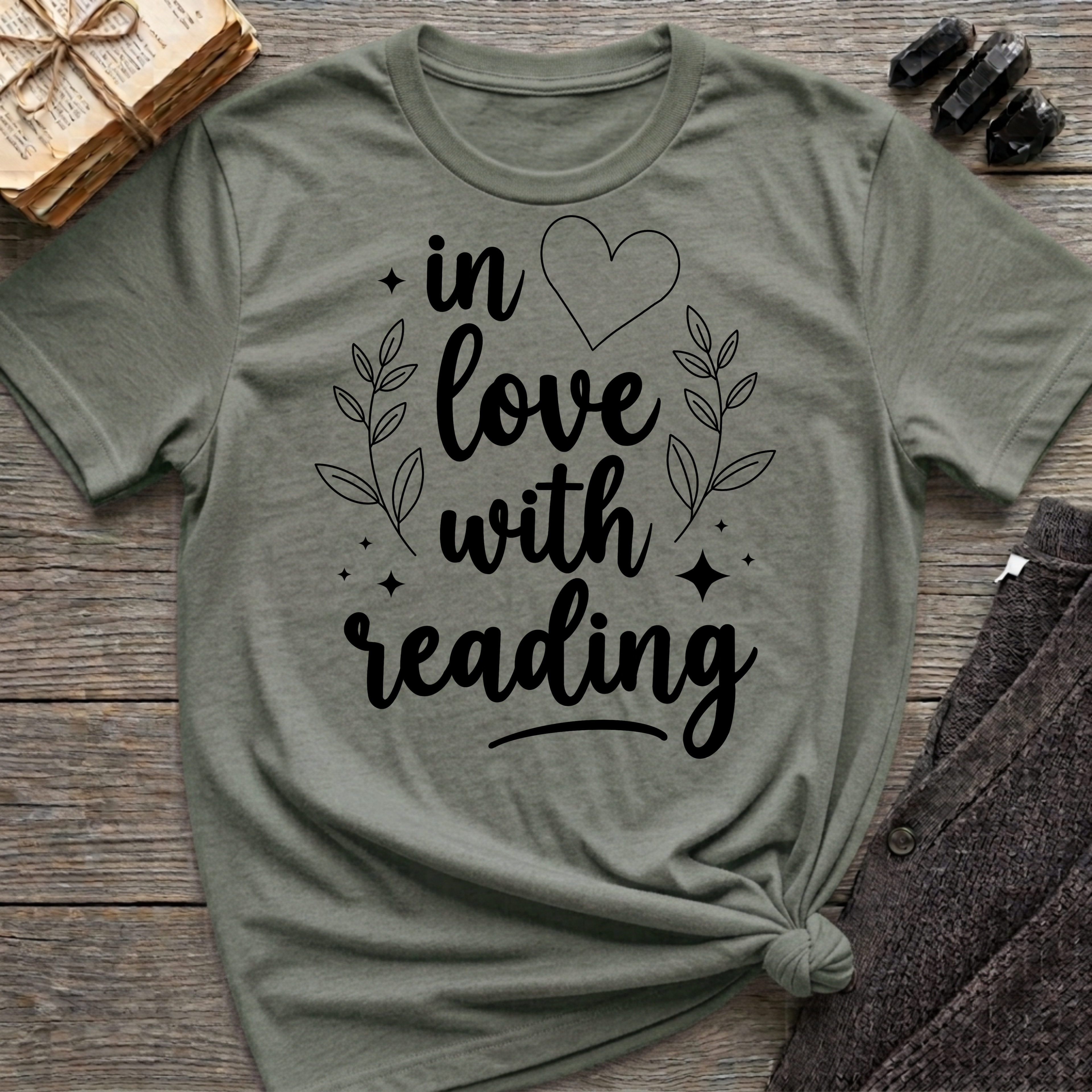 in love with reading - Typography T-Shirt