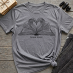 book lover - Heart Book T-Shirt