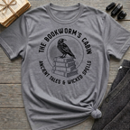 The bookworm's cabin - Typography T-Shirt