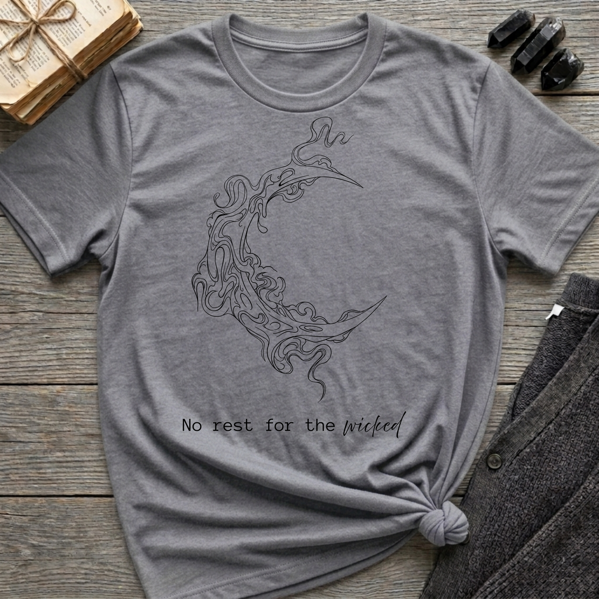 No rest for the wicked - Moon T-Shirt