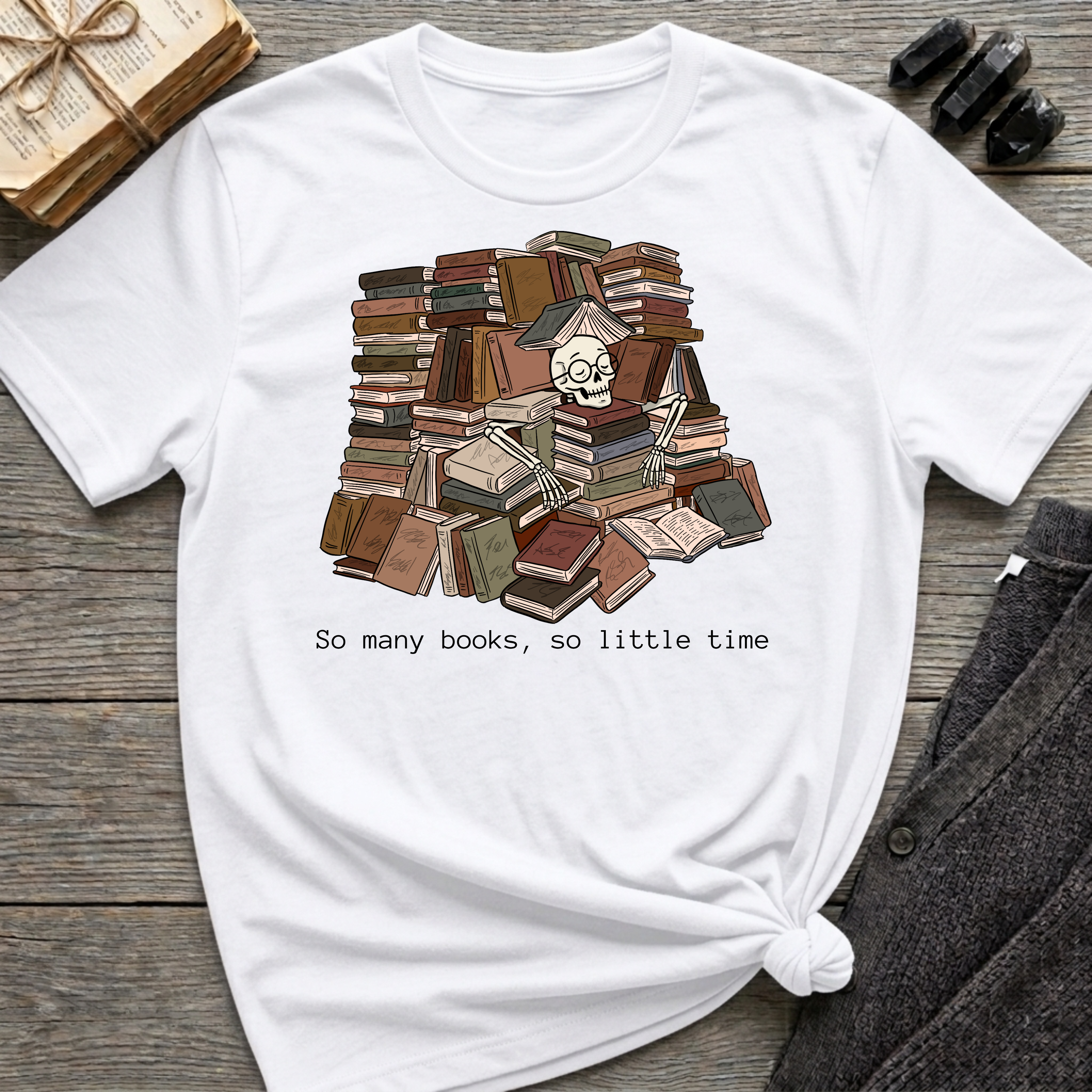 So many books - Book pile Graphic T-Shirt